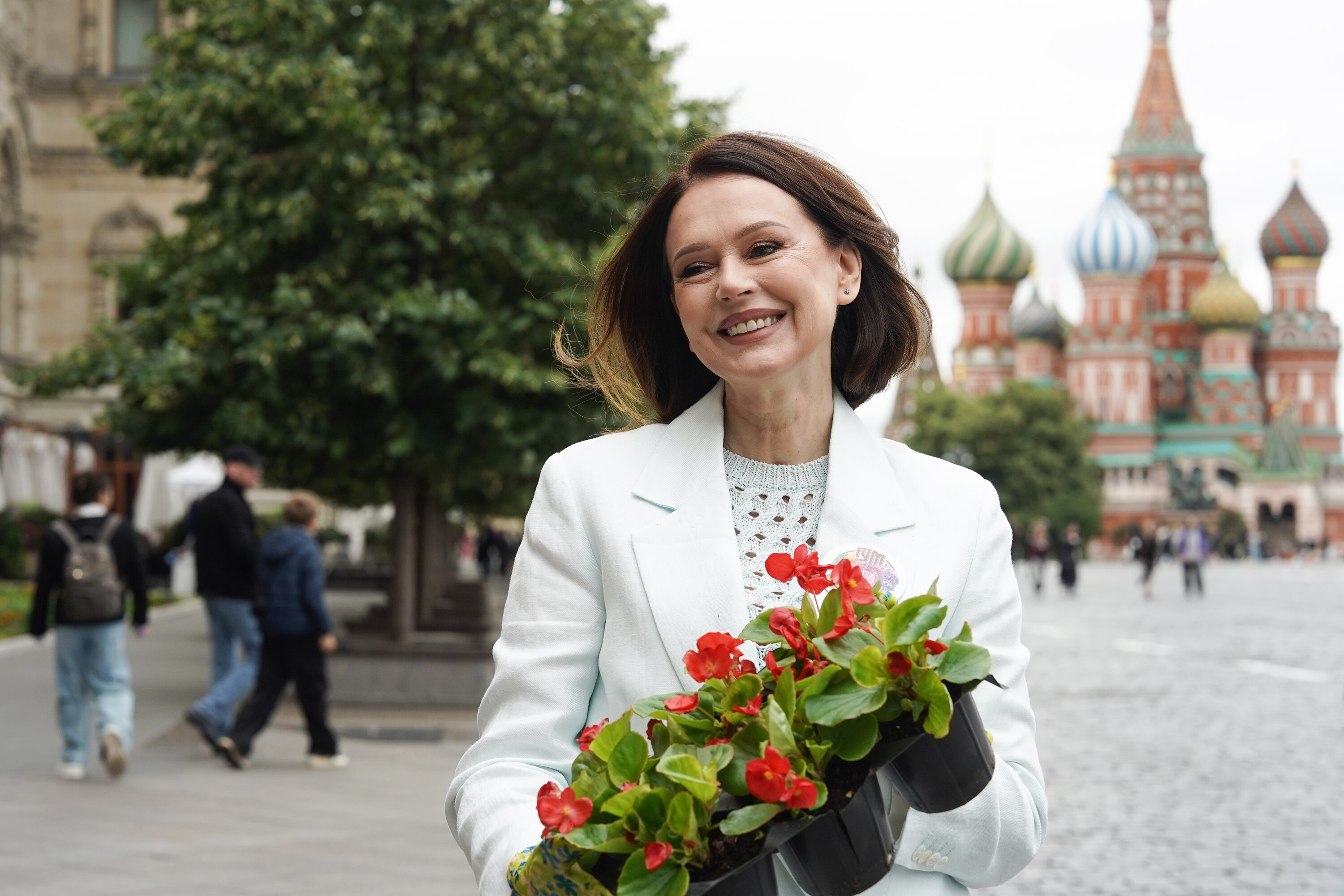 Irina Bezrukova To Miss 15 Performances After Leg Fracture