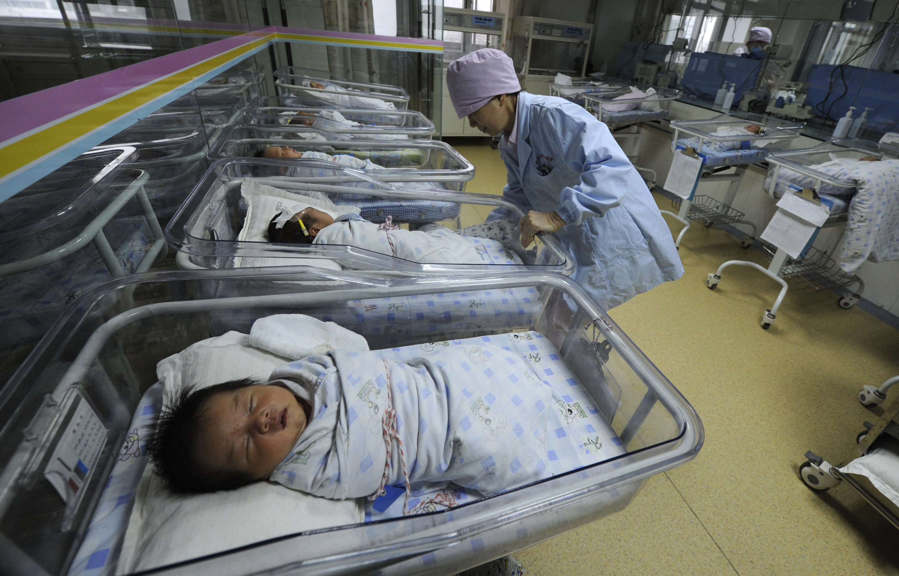 Women Swapped at Birth in China Sue Hospital After 37 Years