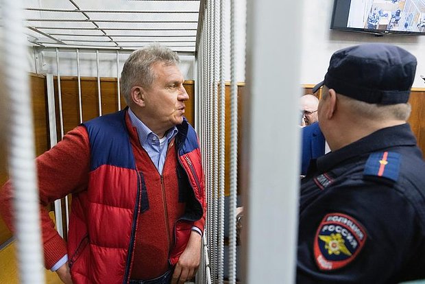 Алексей Бобров
