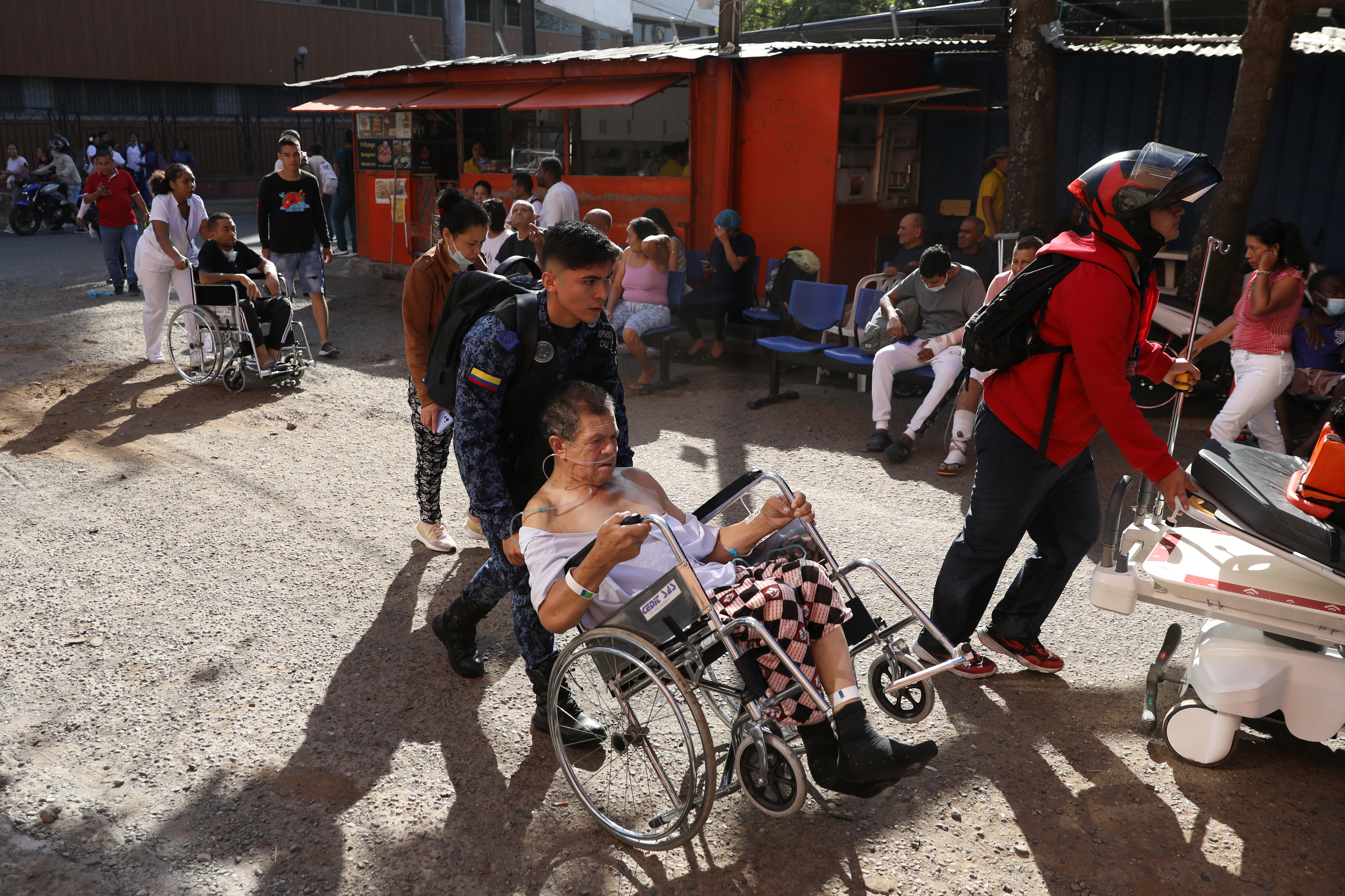 At Least 3 Russians Hurt in Colombia Earthquake