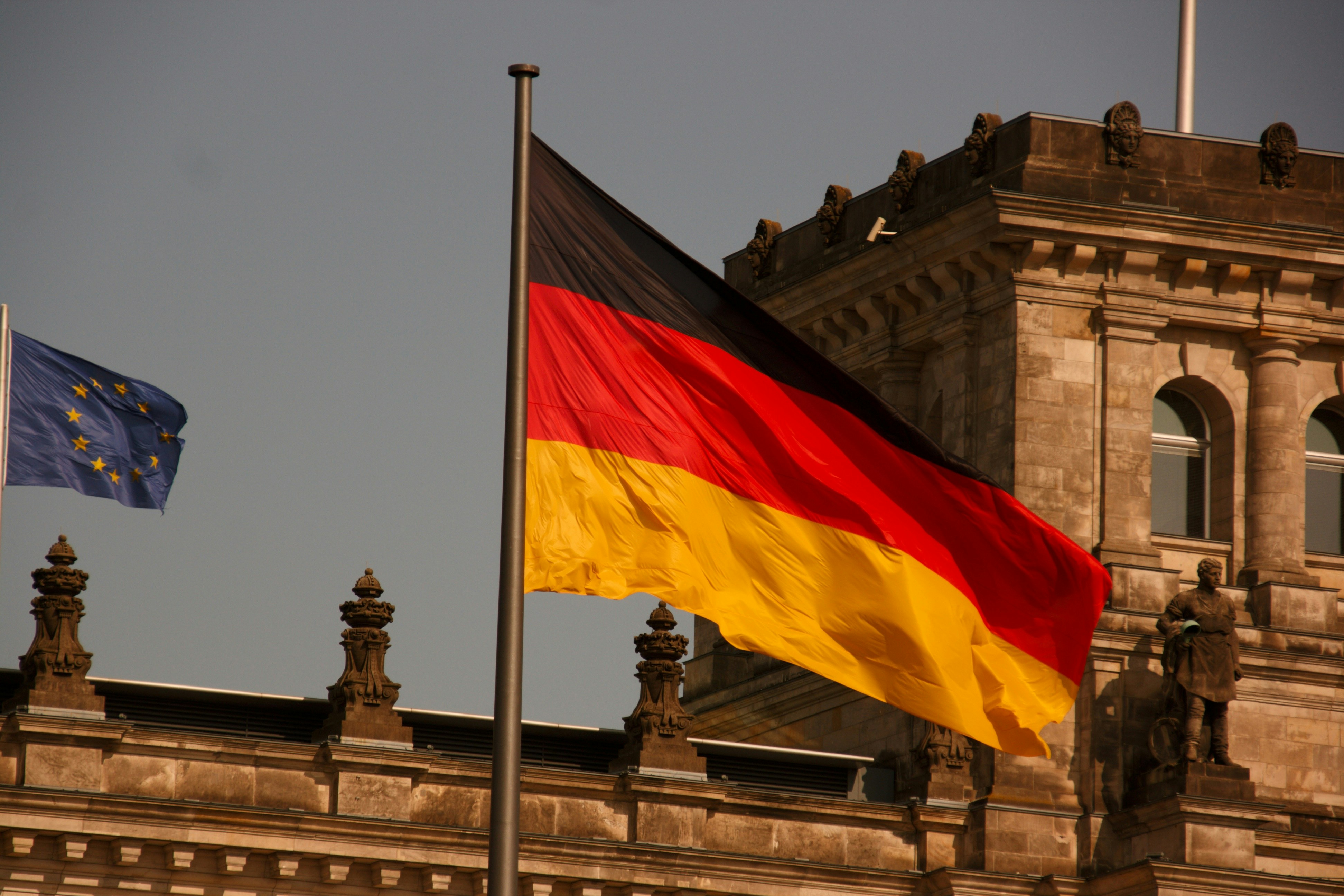 Germans Cite Western Propaganda for Wanting to Move to Russia