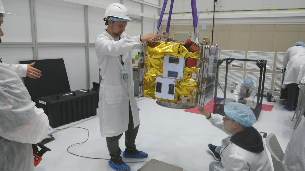 Russia deploys Rassvet satellites faster than expected