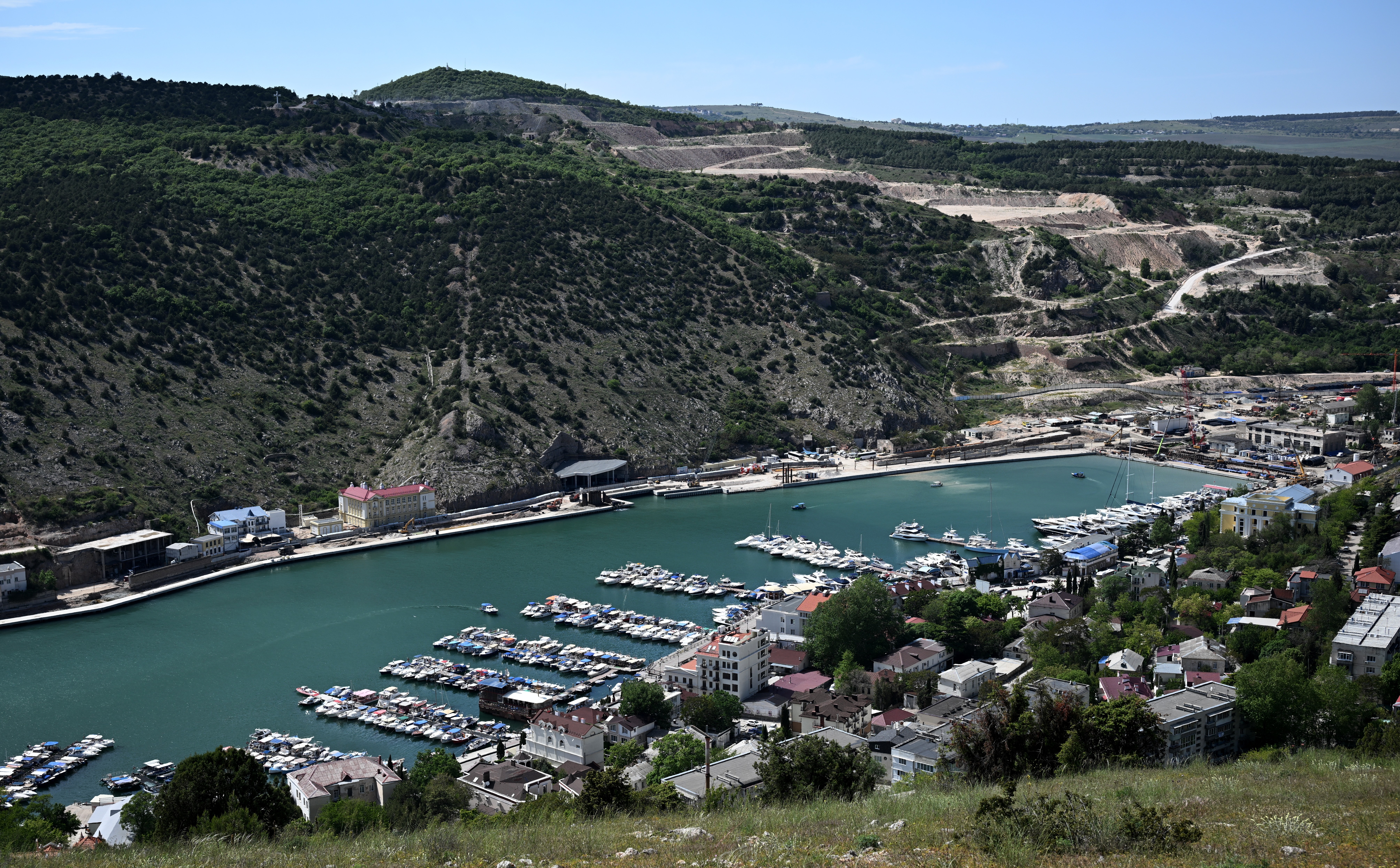 Sevastopol Repels 21 Ukrainian Drones as Fires Break Out